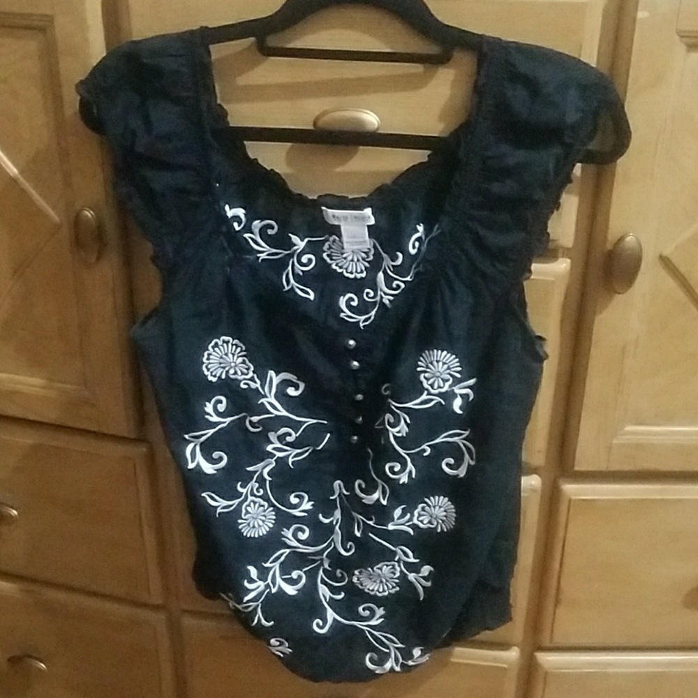 Peasant embroidered top